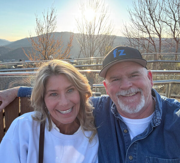 Richard Pewitt and wife